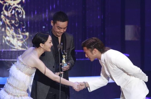 ����Ѹ�x���h�ٰؑ��� Ů�����J���ٵ�