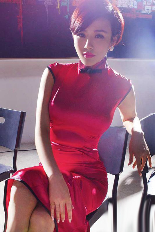 ��������Ů�����˺��Č��� ������������������