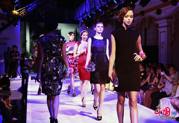 ������赵����ەr�b���@�Gȫ��