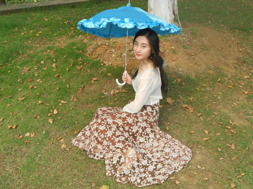 �Ͼ���W������Ů���߼t