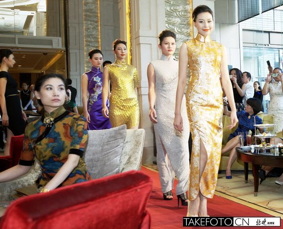 ������������ ���˼����������������Ɍ�