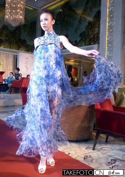 ������������ ���˼����������������Ɍ�