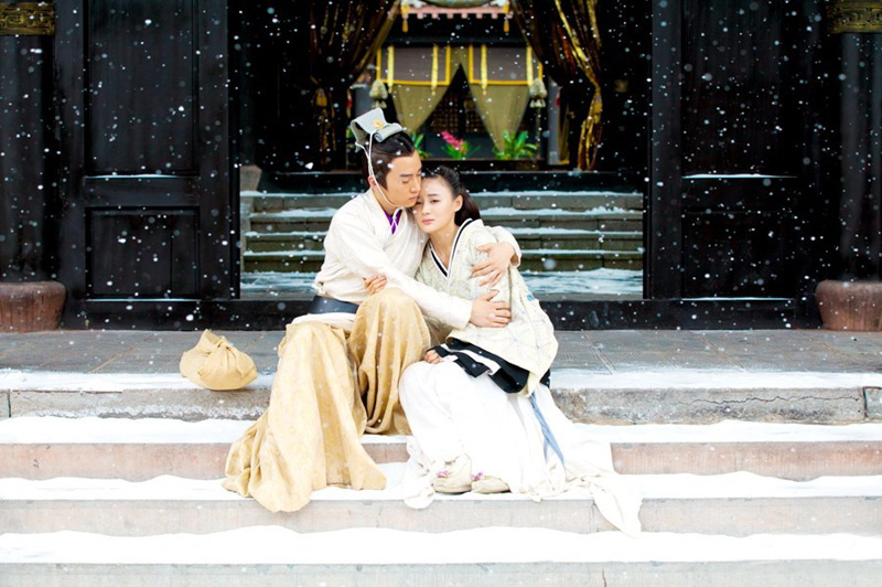 ������Ů�ˡ�Ԭ����ѩ��Ψ������