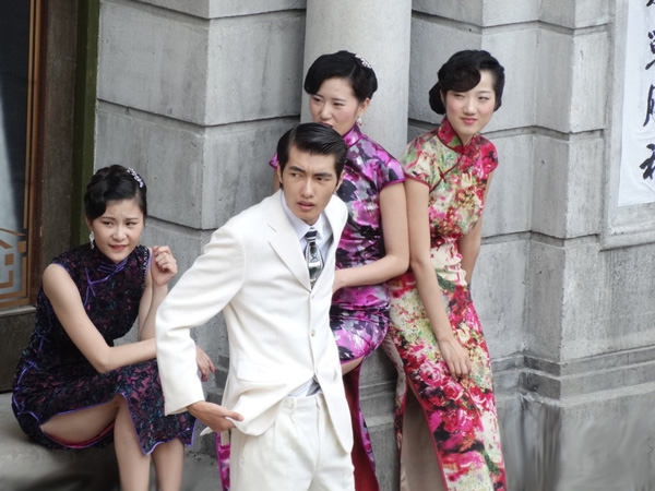 ���|���ɼ���Ƭ����Ů�������ع�