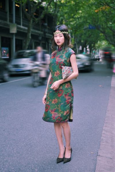 �����y�c�F���Y�� ���۵Ąe������