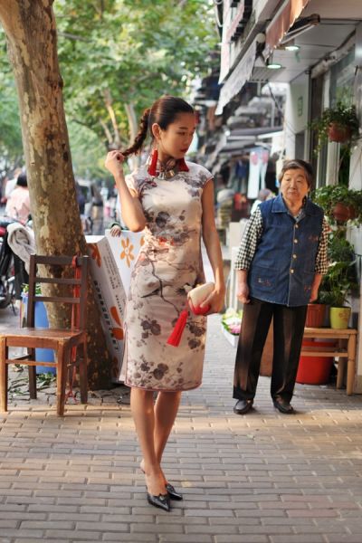 �����y�c�F���Y�� ���۵Ąe������