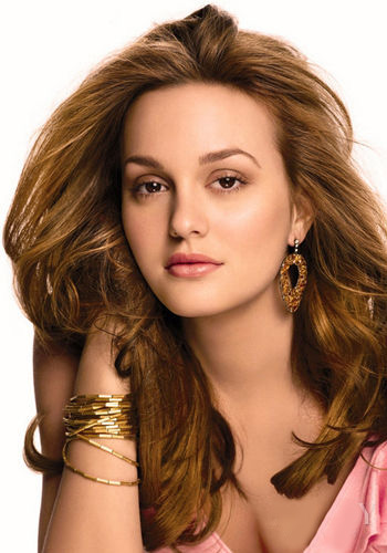 中外女神都愛復(fù)古卷發(fā)