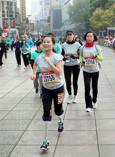 ���ǣ�һ�f(w��n)��(g��)Ů����һ�f(w��n)�N��ͬ����