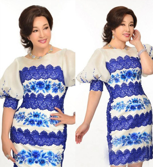 劉曉慶青花泡泡禮服再扮嫩 “中國風(fēng)”驚艷盛典