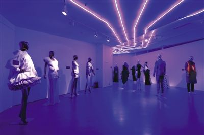 中國時裝20年的本土化與國際化