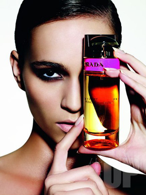 �����������ˮ���m�ϖ|��Ů��