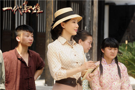 ꐔ����ۓQ���b ����L��WŮ�̎�