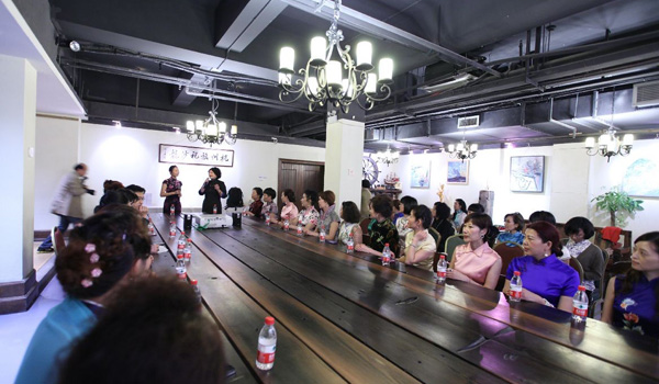 ��������ɳ���y���\�C�������ە����������龉