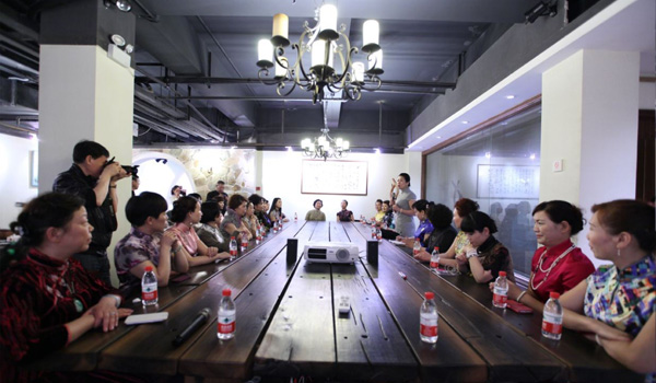 ��������ɳ���y���\�C�������ە����������龉