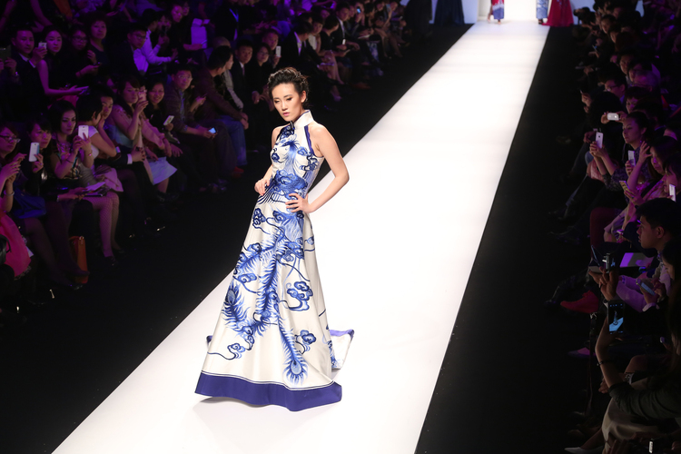 2014�Ϻ��ﶬ�r�b�� �f�ݵ��Ї�ʽ����