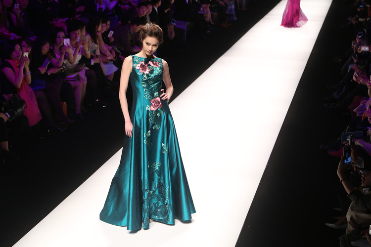 2014�Ϻ��ﶬ�r�b�� �f�ݵ��Ї�ʽ����