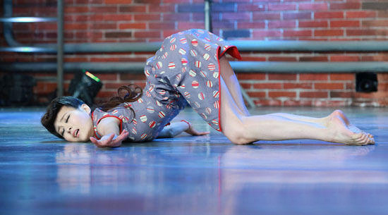 ������Ů�����赸����