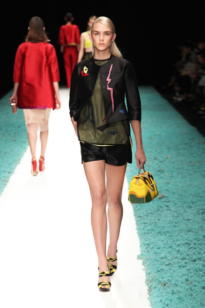 ���ˡ��2014����Ů�b ���@�|�����W��������