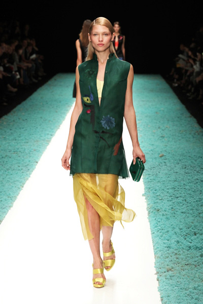 ���ˡ��2014����Ů�b ���@�|�����W��������