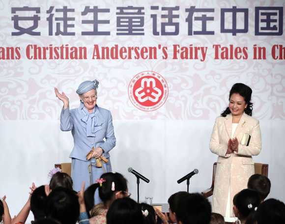 �����y�ֵ���Ů���Ї���  NE��TIGER�A���I�Y  