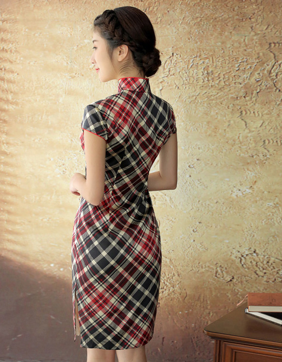 ���ࣺ���[������{������