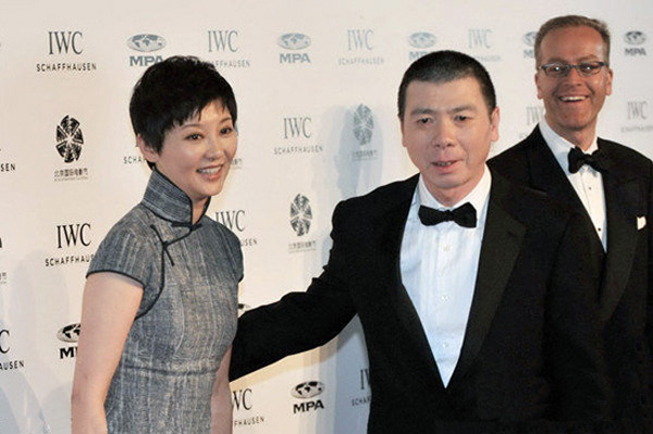 �췫犐۴����� ��¶�������b����