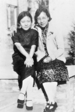 ����Ƭ��һչ���Ů��ʿ���L��