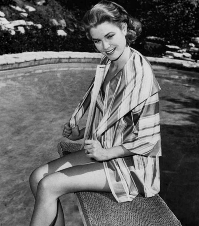 �vʷ���挍��Ħ�{���������ٽz