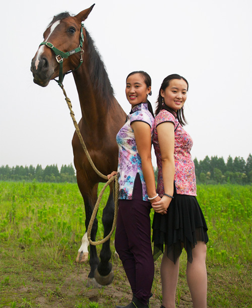 �����c�E�R ���������������M�R��