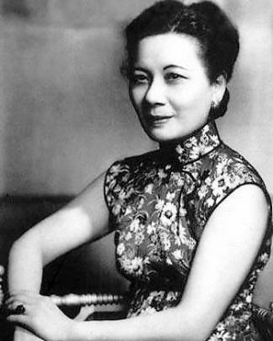 �����g���Q���ۿ� ����Ů�Դ��Lѝ