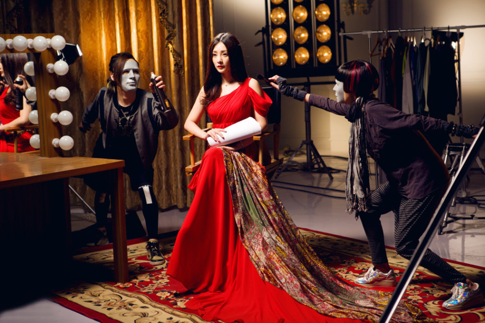 ���rѩ�w�tȹ�ďV�� �������G��Ů����