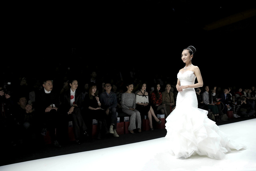 ���ؕr��T�_�� �����޼�Ů���鼆