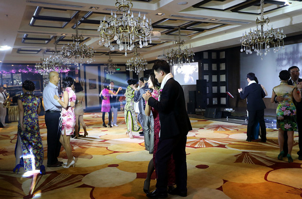 Ů�Ӹߠ�����ꠏ͹��Ɍ������Ϻ���������