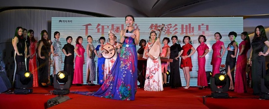 �F�ݽ�Ů�������� �Wҫ����֮ҹ