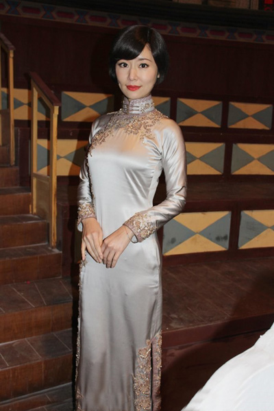 �����紩�����㰼͹����