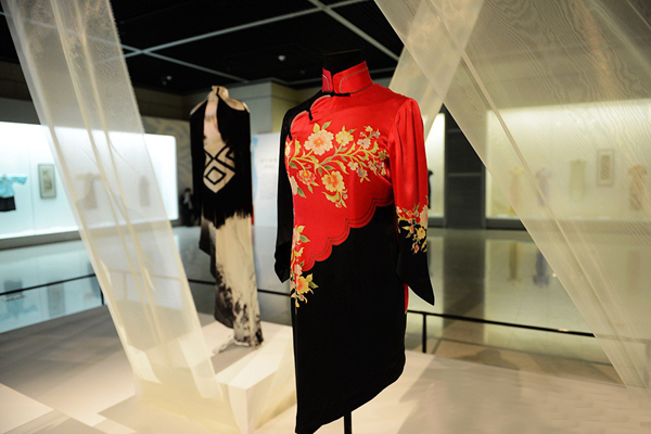 ���ϲ���Ժ�e�k�������L�� �����c�r�b��ˇ�gչ