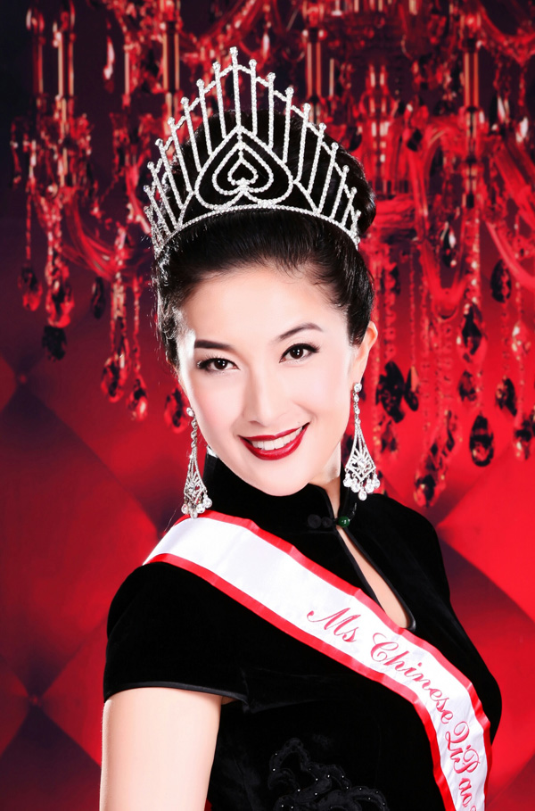 ���K�������ڬF�������еĹŵ�Ů��