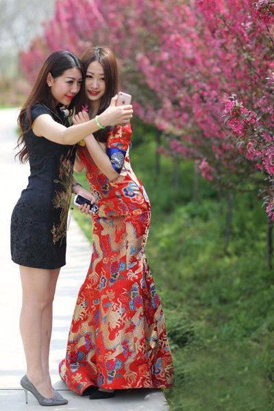 �Ͼ���Ů�������p�� �������������