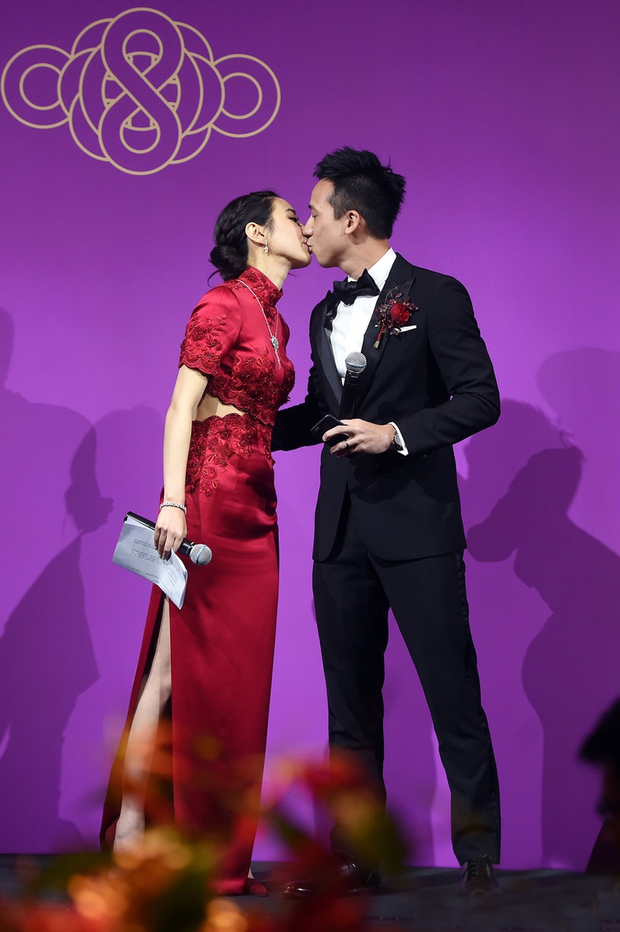 �������ڸ��a�[ϲ�� 2000�f�@��r¶������