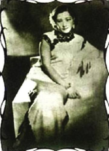 ���ʮ��^����Ů��