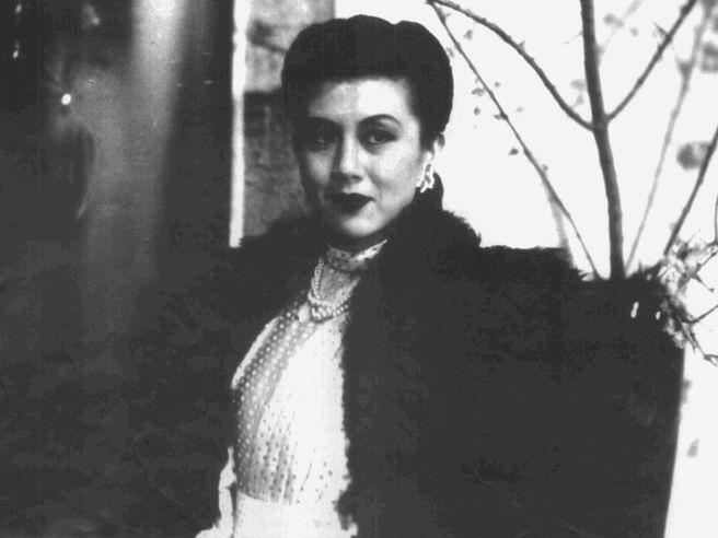 �Ϲ�����Ů����ĸ�H��ɣ���£����M���¼t�m��