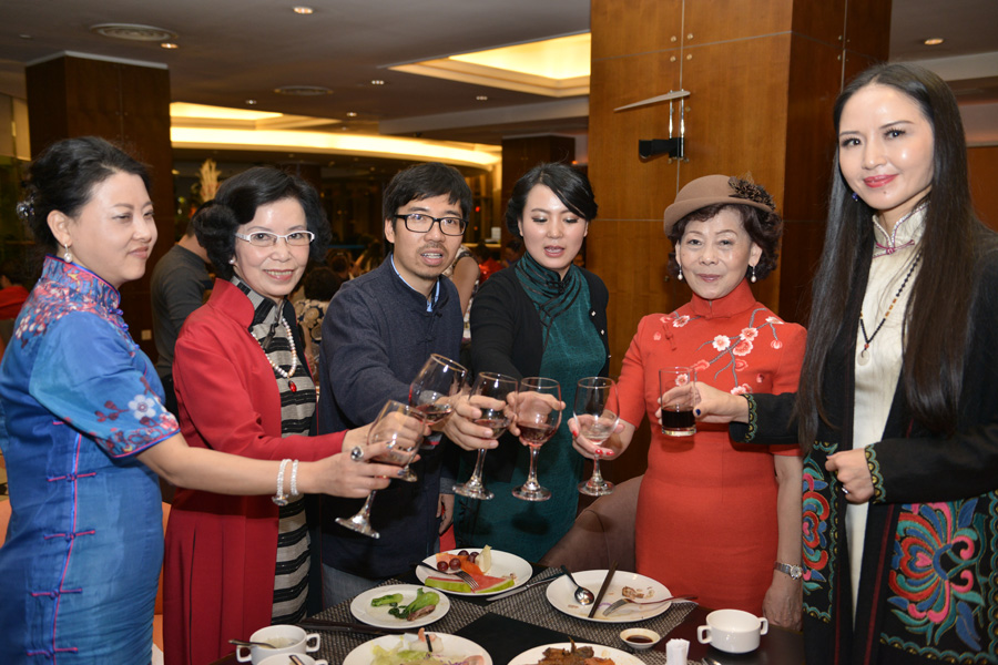 �A���������磺İ������������Ϥ��������׾����� 