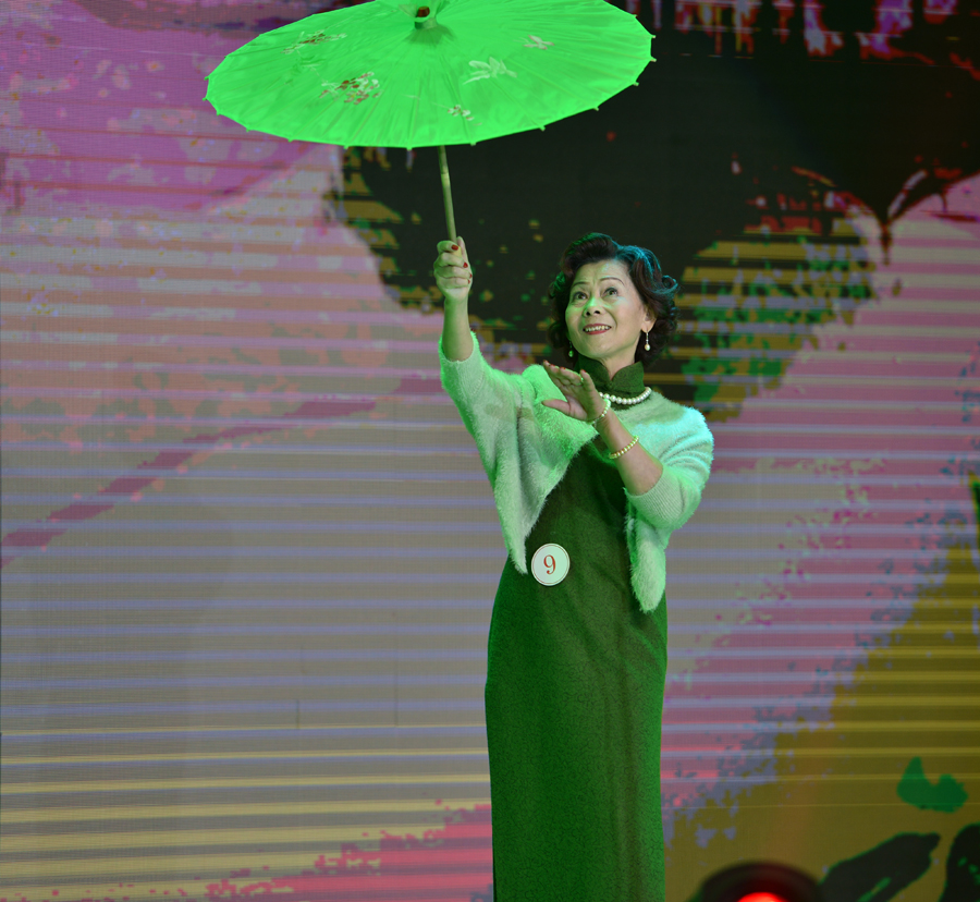 2015�����Ї����������p���˟o�g��69�q�O�ǷǊZ�ں�o�҂��Ć�ʾ