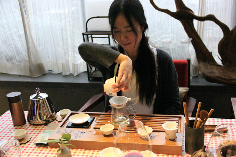 �A�ѕ����ڣ����ی�Ԓ���� ͵���������e