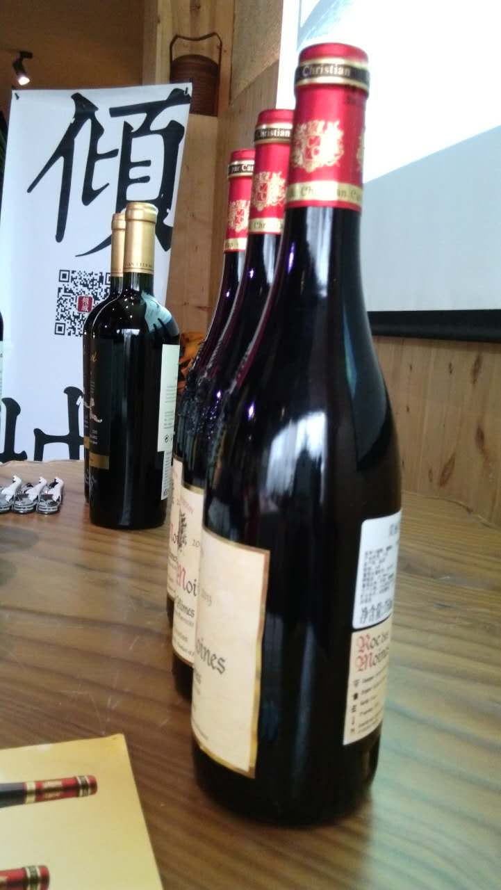 �A�ѕ����ڣ����ی�Ԓ���� ͵���������e