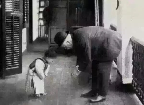 ���y(t��ng)�f��һ���DƬ�Ć�ʾ  �e�т��y(t��ng)��������