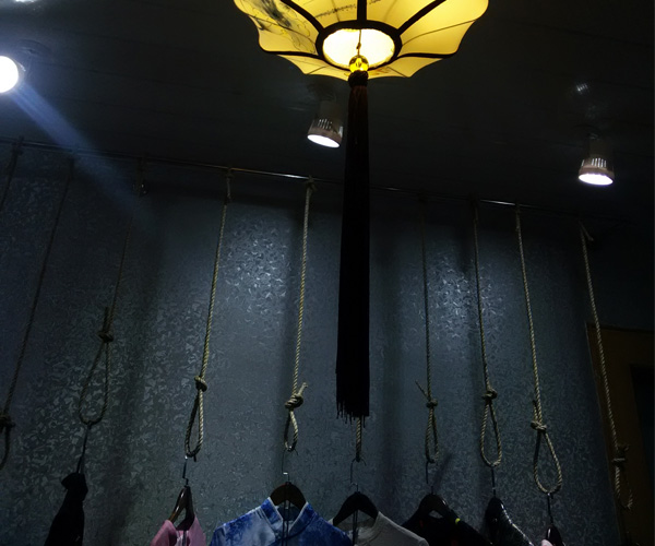 ���{���۵��