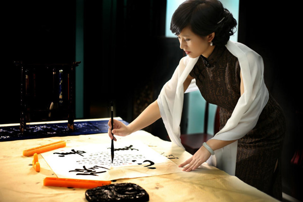 Ѳ�Y�Ļ����¾����y