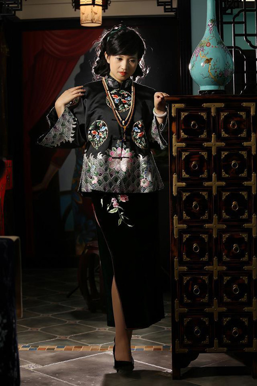 Ѳ�Y�Ļ����¾����y