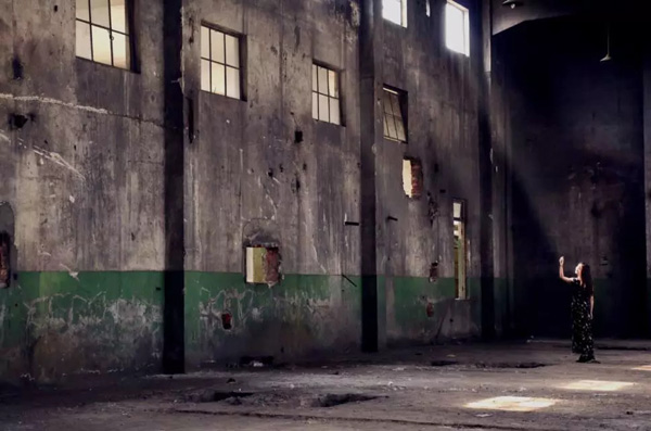 ���A�LՄ | �����۵�100λ�����